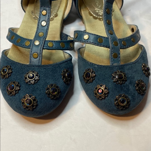 Joyfolie Blue Studded T-Strap Flats size 10 - Picture 6 of 6